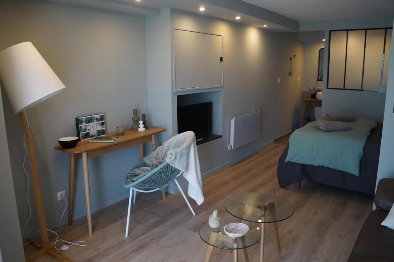 A L'Oree Du Bois - Chambres D'Hotes Hostun Rom bilde